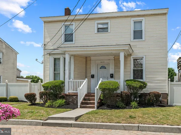 1215 Kings Hwy, Swedesboro, NJ 08085