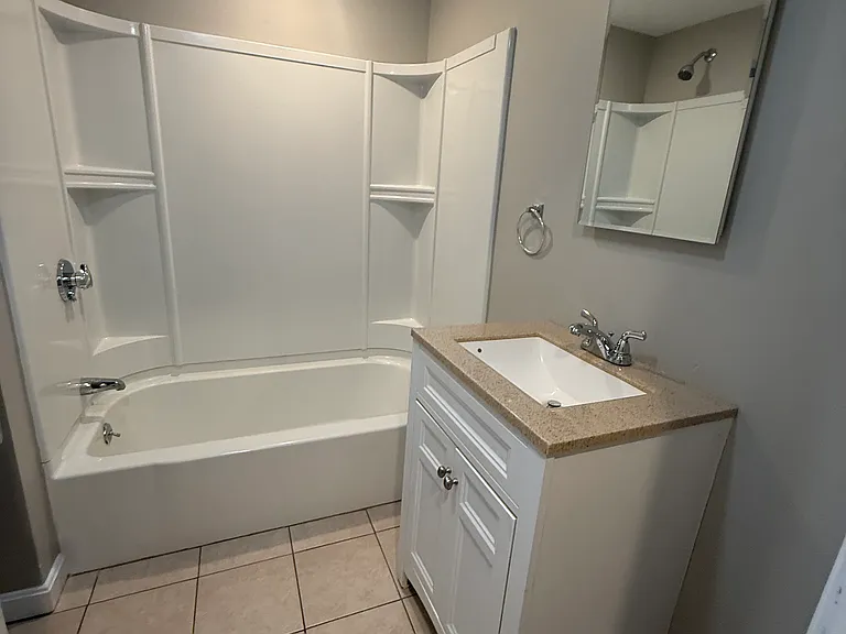 295 Shirley St #1 — Photo 10