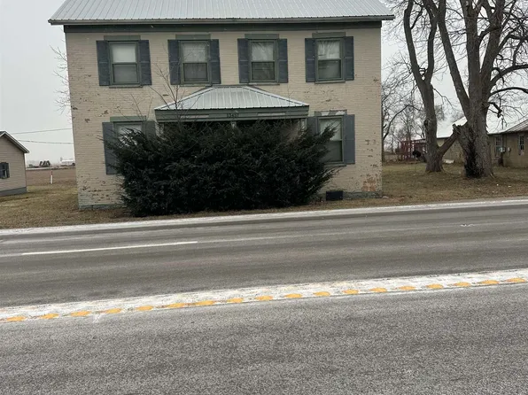 13457 W Us Highway 40, Cambridge City, IN 47327