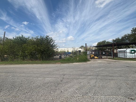 2nd image of 2791 CHLOE DR. LOT 112