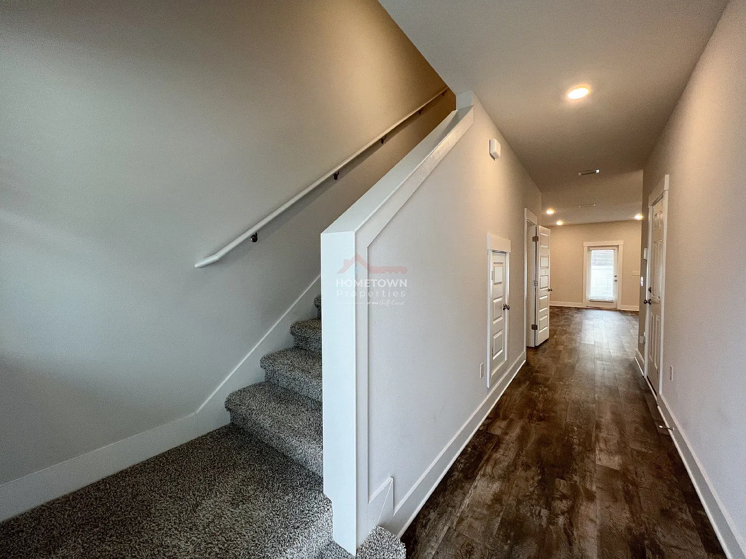 3 bed, 2.5 bath, 1537 sqft, $1,750 — Photo 2