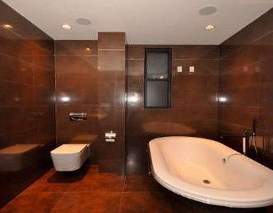 5th image of 11525 Metropolitan Ave APT 331