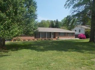 1507 Ridgewood Dr, Griffin, GA 30223