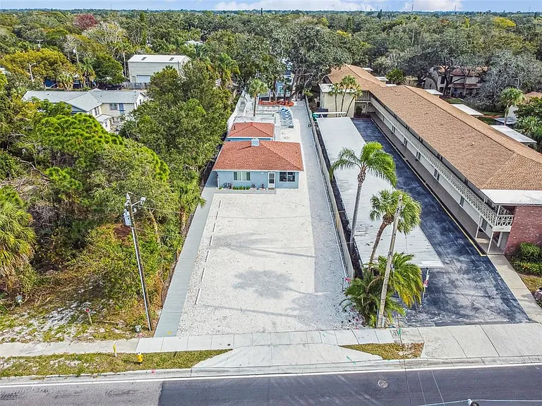 1523 Bayshore Blvd #3 — Photo 42