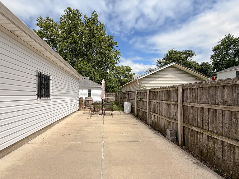 Additional Back Patio