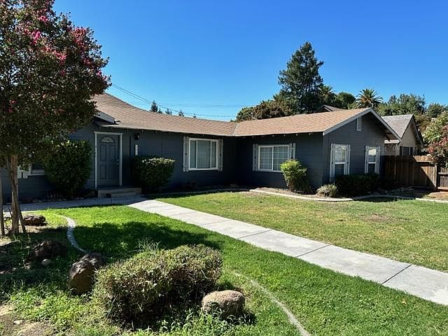1st image of 3839 Fresno Ave