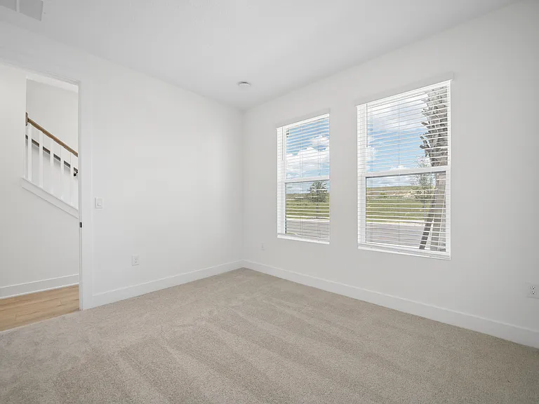 15219 Hamlin Park Dr #15219 — Photo 5