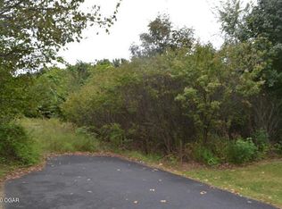 4 & 5 Sandstone Dr, Joplin, MO 64804