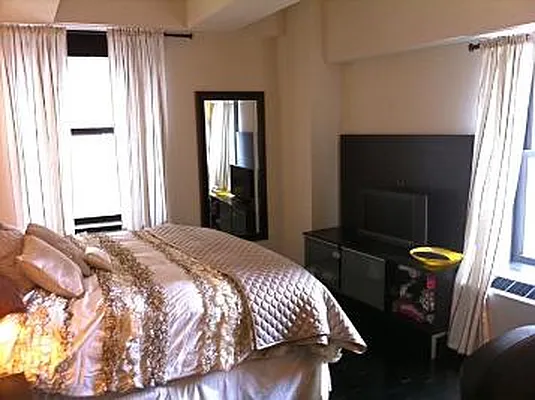 Rented by Corcoran | media 45