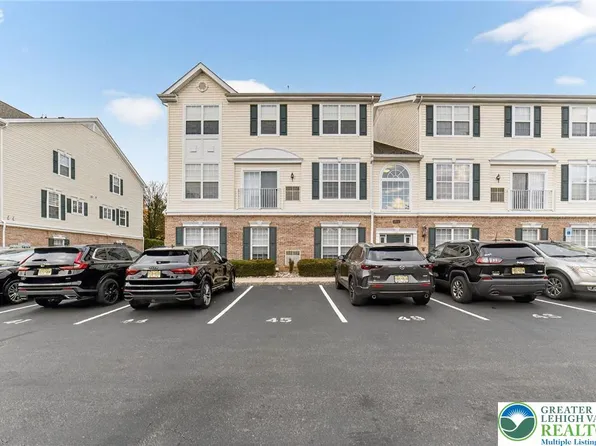 344 Shannon Ct, Phillipsburg, NJ 08865