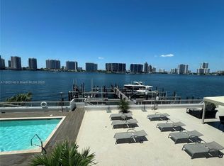 1800 N Bay Rd, North Miami Beach, FL 33160