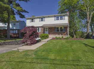 7960 Rambler Pl, Cincinnati, OH 45231