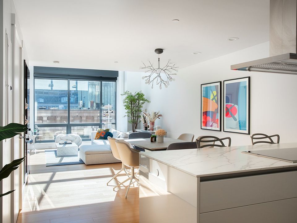 1st image of 45 Province St APT 910