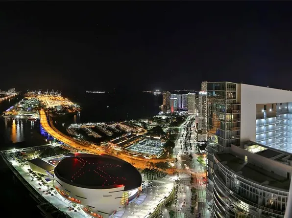 900 Biscayne Blvd APT 6201, Miami, FL 33132