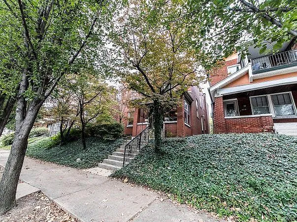 4507 S Grand Blvd photo 1