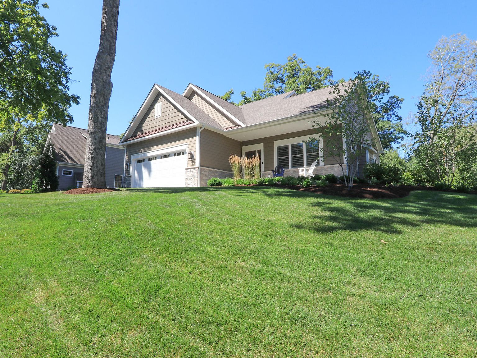 836 Brickley Dr, Fontana, WI 53125 Zillow