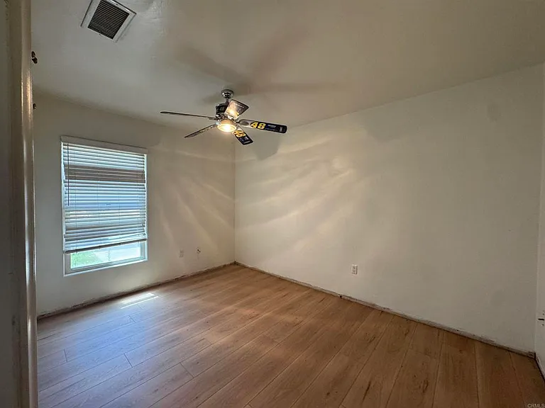 9112 Pinzolo Point — Photo 13
