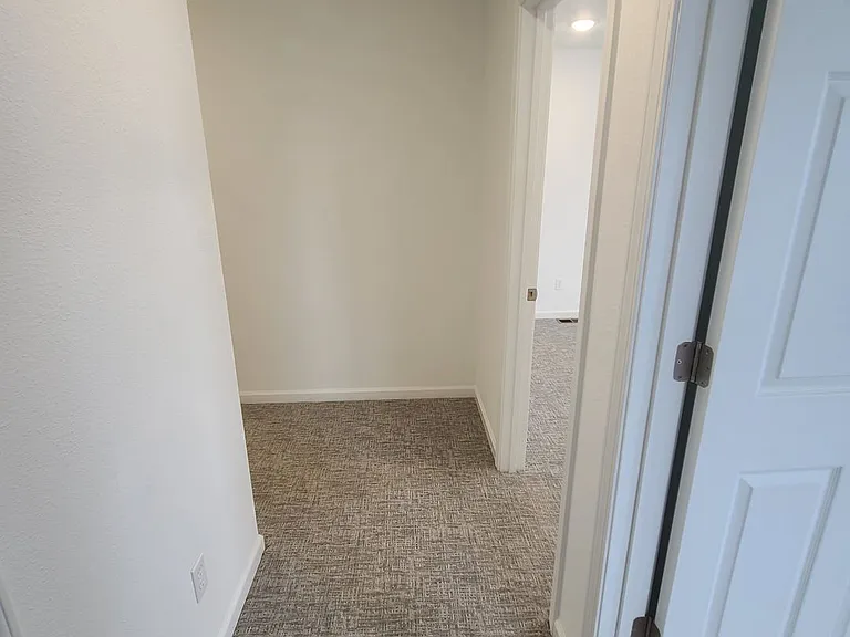 410 Doxey St #3 — Photo 18