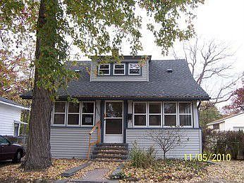 1st image of 8504 Roseland Ct