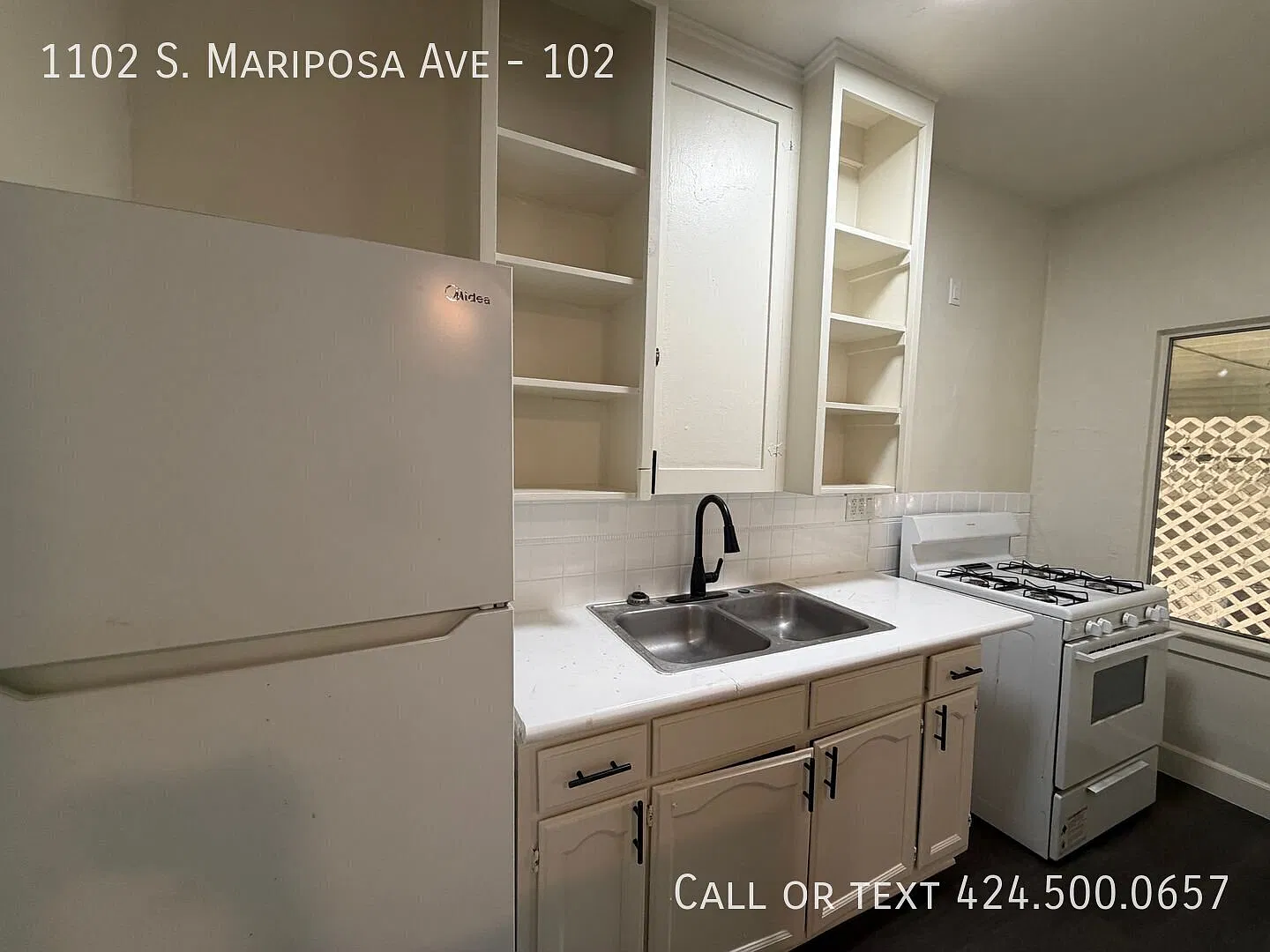 Studio - Laundry on Site in the heart of Koreatown — Photo 3