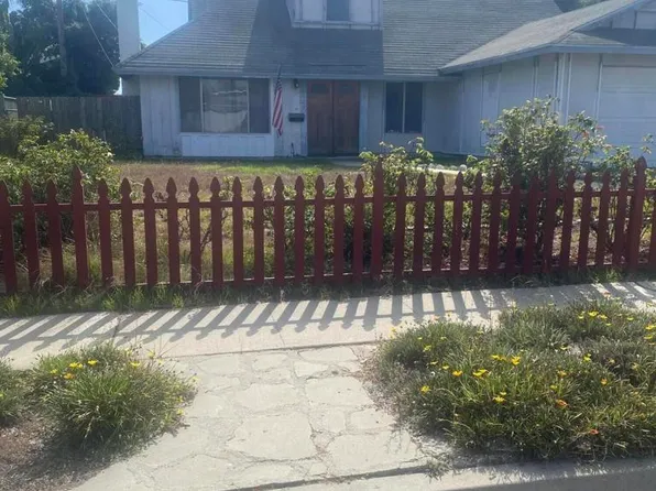 6520 Swan St, Ventura, CA 93003