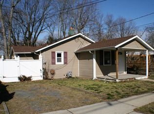 55 Hawthorne Ave, Neptune City, NJ 07753