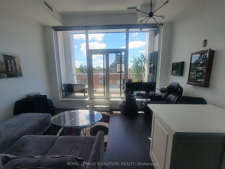 2020 Bathurst St #210 — Photo 7