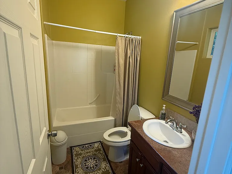 2307 S Best Rd — Photo 17