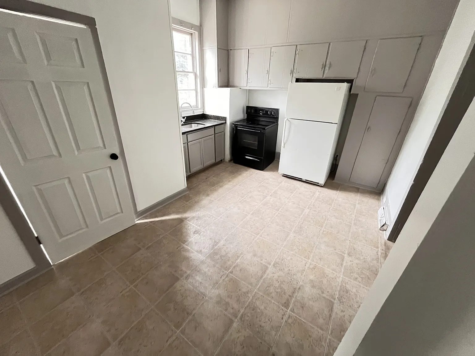 4103 Ridgewood Ave. - 0 — Photo 4