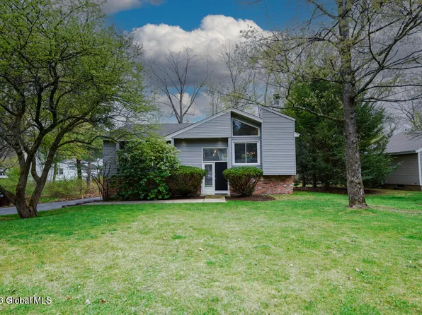 76 Wisconsin Avenue, Delmar, NY 12054