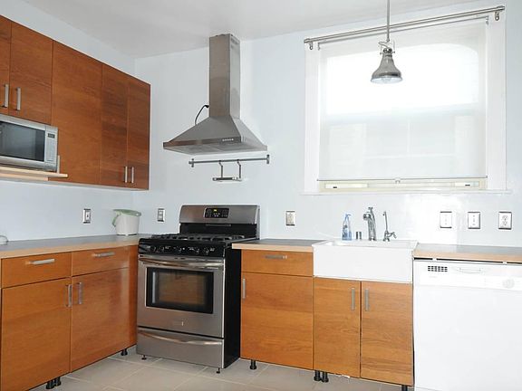 4th image of 156 Duboce Ave APT 08