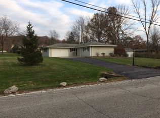 746 Ledge Rd, Macedonia, OH 44056