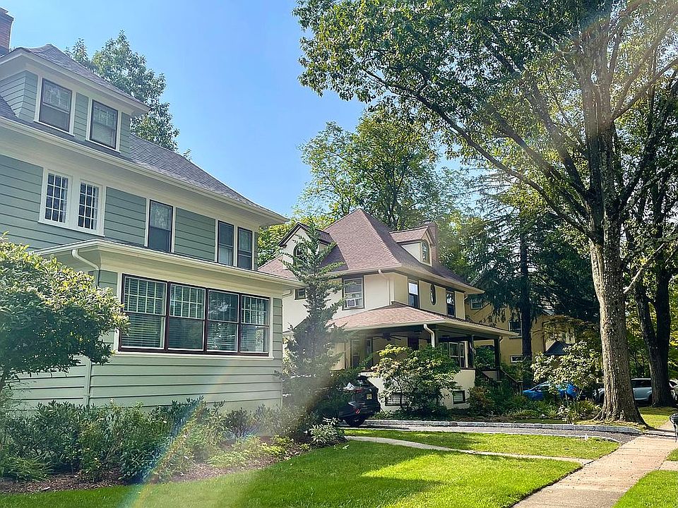2nd image of 117 Edgemont Rd