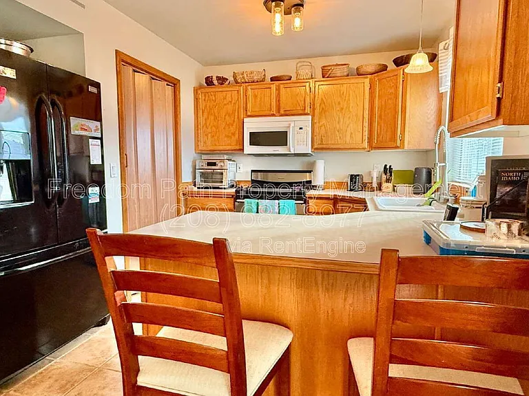 1902 W Hampson Ave — Photo 6