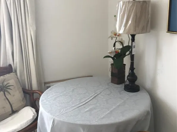 1920 Ala Moana Blvd APT 1906, Honolulu, HI 96815