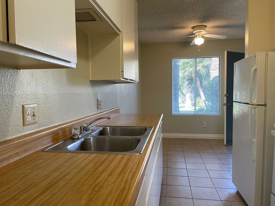 1st image of 1610 N Santa Fe Ave APT 21