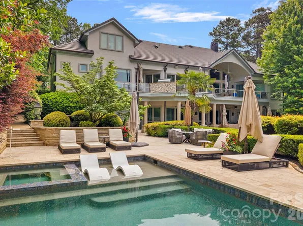461 Kemp Rd, Mooresville, NC 28117