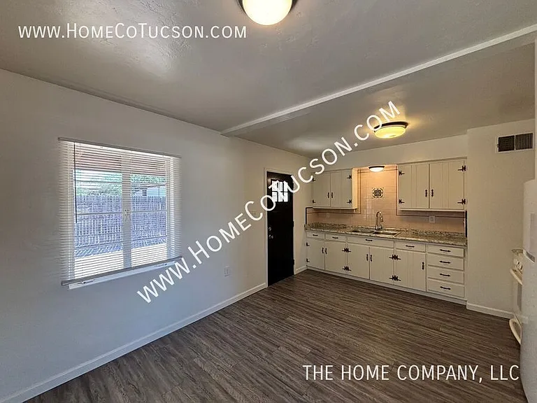 833 W Jacinto St — Photo 19