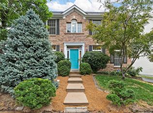 846 Lionsgate Dr, Saint Louis, MO