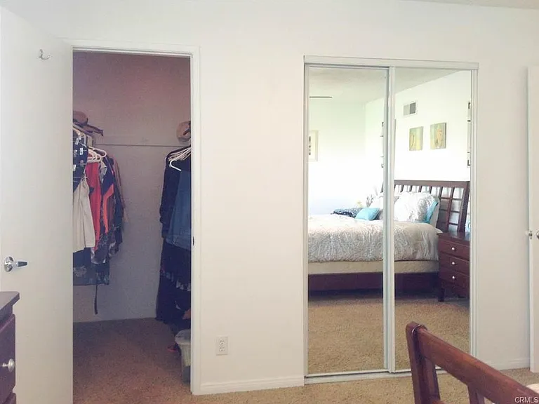 628 E Birch St — Photo 15
