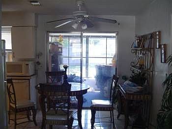 3rd image of 1592 Valencia Ave