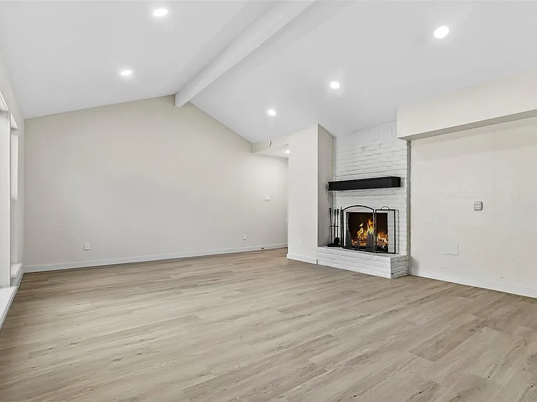 13414 Ravensway Dr — Photo 4