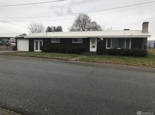 304 Maple St, Omak, WA 98841