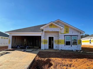 1423 Monterey Dr, Longview, TX 75601