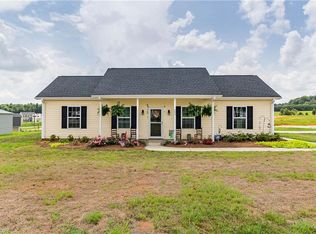 203 Tuscan Way, Lexington, NC 27295