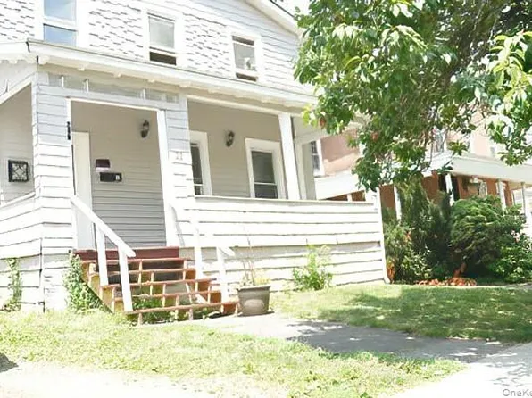 22 Ulster Ave APT 1, Walden, NY 12586