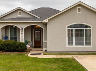 1026 Avenue H, Poteet, TX 78065