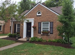 4871 N Sheffield Ave, Whitefish Bay, WI 53217