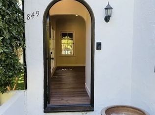849 N Alfred St, Los Angeles, CA 90069