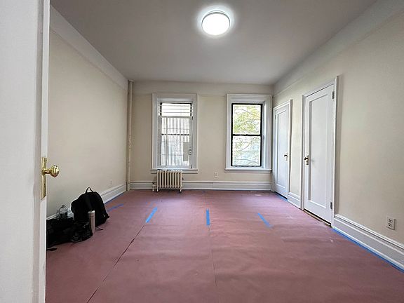 4th image of 226 W 108th St APT 2D